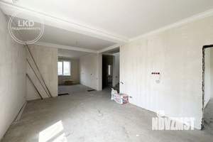 Дом 280м², 2-этажный, участок 4 сот.  