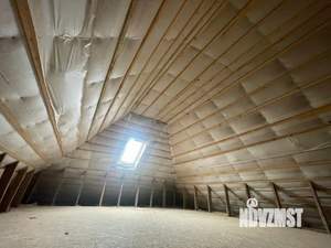 Дом 100м&sup2;, 2-этажный, участок 3 сот.  