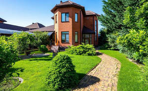 Дом 168м&sup2;, 2-этажный, участок 6 сот.  