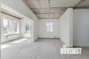 Дом 130м&sup2;, 2-этажный, участок 4 сот.  