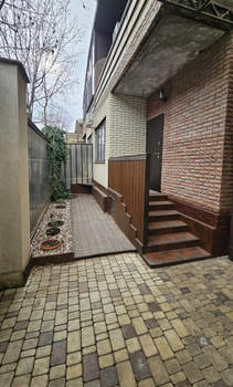 Дом 120м&sup2;, 2-этажный, участок 2 сот.  