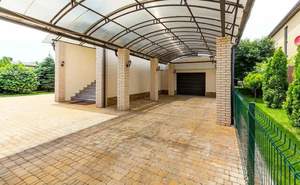 Дом 459м&sup2;, 2-этажный, участок 8 сот.  