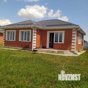 Дом 100м&sup2;, 1-этажный, участок 6 сот.  