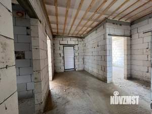 Дом 100м&sup2;, 2-этажный, участок 3 сот.  