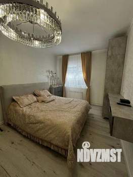 Дом 110м&sup2;, 2-этажный, участок 6 сот.  