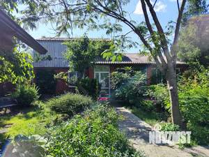 Дом 80м², 2-этажный, участок 8 сот.  