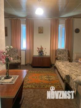 Дом 52м&sup2;, 2-этажный, участок 4 сот.  