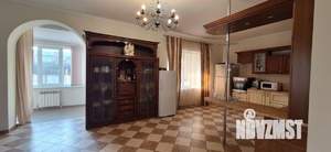 Дом 333м², 2-этажный, участок 8 сот.  