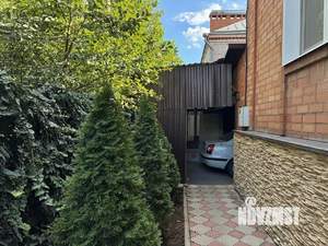 Дом 390м&sup2;, 2-этажный, участок 8 сот.  