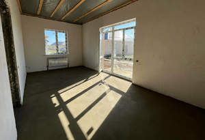 Дом 130м&sup2;, 2-этажный, участок 3 сот.  