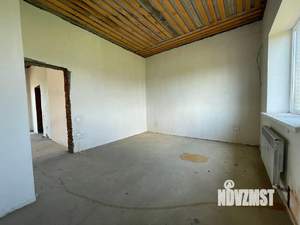 Дом 162м&sup2;, 2-этажный, участок 4 сот.  