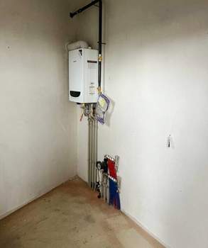 Дом 160м², 2-этажный, участок 4 сот.  