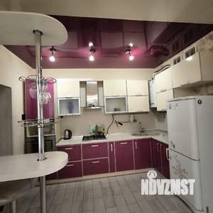 Таунхаус 108м², 2-этажный, участок 1 сот.  