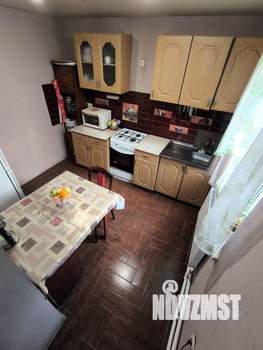 Дом 150м&sup2;, 2-этажный, участок 6 сот.  