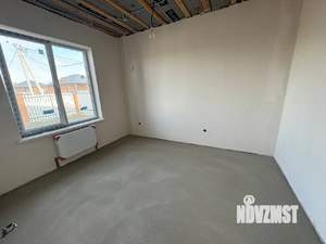 Дом 100м&sup2;, 2-этажный, участок 6 сот.  