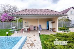 Дом 304м&sup2;, 2-этажный, участок 10 сот.  