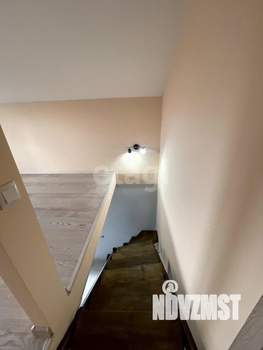 Дом 61м&sup2;, 2-этажный, участок 4 сот.  