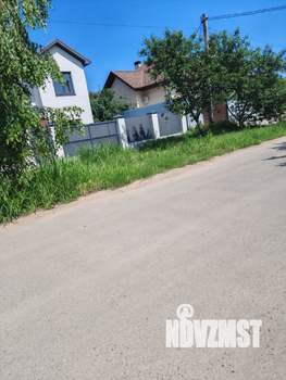 Дом 135м&sup2;, 2-этажный, участок 4 сот.  