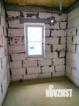 Дом 100м&sup2;, 2-этажный, участок 3 сот.  