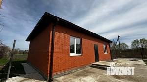 Дом 100м&sup2;, 1-этажный, участок 7 сот.  