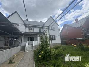 Дом 270м&sup2;, 3-этажный, участок 6 сот.  