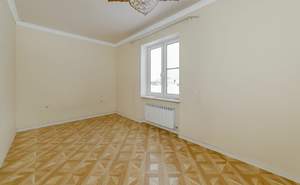 Дом 353м&sup2;, 2-этажный, участок 4 сот.  