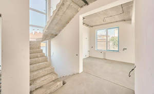 Дом 236м&sup2;, 2-этажный, участок 4 сот.  