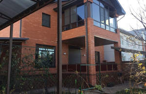 Дом 387м&sup2;, 3-этажный, участок 8 сот.  