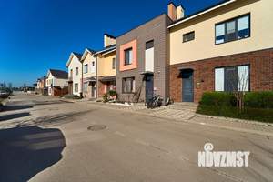 Таунхаус 85м&sup2;, 2-этажный, участок 1 сот.  