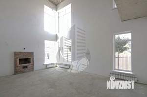 Дом 340м², 2-этажный, участок 10 сот.  