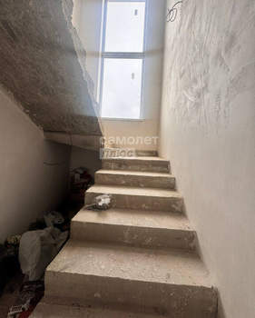 Дом 153м&sup2;, 2-этажный, участок 4 сот.  