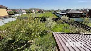 Дом 200м&sup2;, 2-этажный, участок 8 сот.  