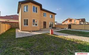 Дом 235м&sup2;, 2-этажный, участок 5 сот.  