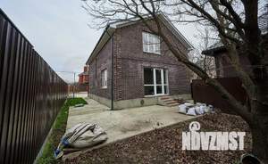 Дом 173м², 2-этажный, участок 4 сот.  