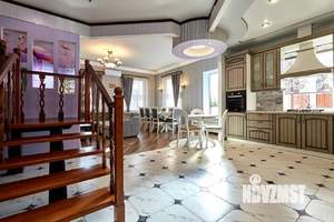 Дом 142м&sup2;, 2-этажный, участок 4 сот.  