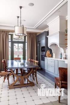 Дом 169м&sup2;, 1-этажный, участок 9 сот.  