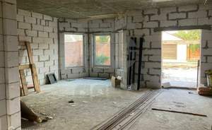 Дом 196м&sup2;, 2-этажный, участок 4 сот.  