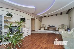 Дом 172м², 2-этажный, участок 2 сот.  