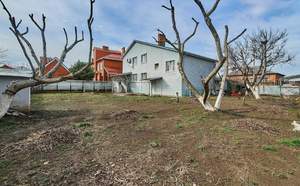 Дом 286м&sup2;, 2-этажный, участок 9 сот.  