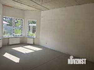 Дом 130м&sup2;, 2-этажный, участок 5 сот.  