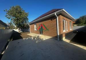 Дом 74м&sup2;, 1-этажный, участок 404 сот.  