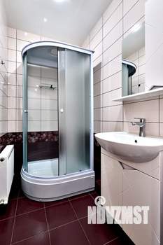 Дом 142м², 3-этажный, участок 3 сот.  