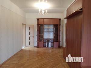 Коттедж 541м&sup2;, 2-этажный, участок 10 сот.  