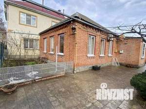 Дом 70м&sup2;, 1-этажный, участок 6 сот.  