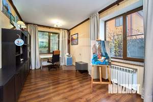 Дом 308м², 2-этажный, участок 8 сот.  