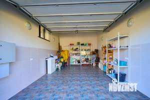 Дом 267м&sup2;, 2-этажный, участок 6 сот.  