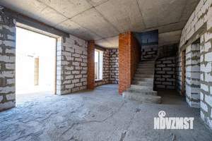 Дом 315м&sup2;, 2-этажный, участок 4 сот.  