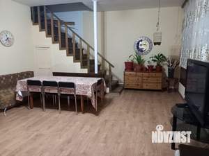 Дом 185м², 2-этажный, участок 6 сот.  