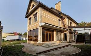 Дом 250м², 2-этажный, участок 0 сот.  