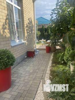 Дом 200м², 2-этажный, участок 3 сот.  